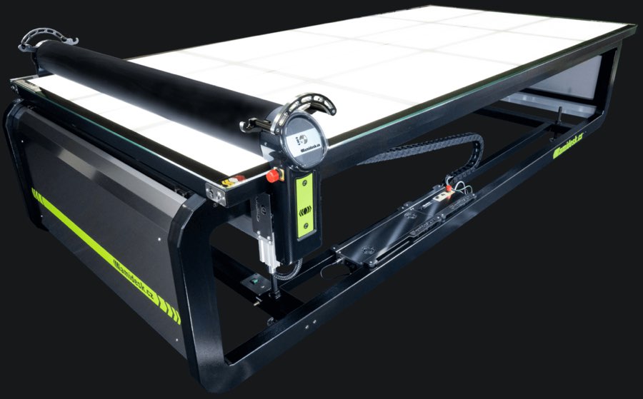 Lamidesk SuperSpeed with LED backlit table